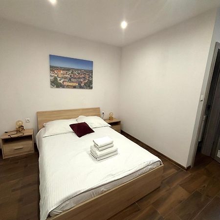 Apartament Residence Nysa Kültér fotó
